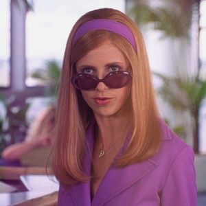 Meet your Posher, Olivia